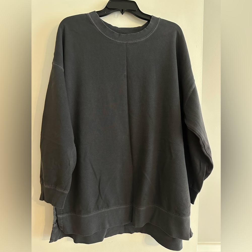 Old Navy Gray Crewneck Sweater